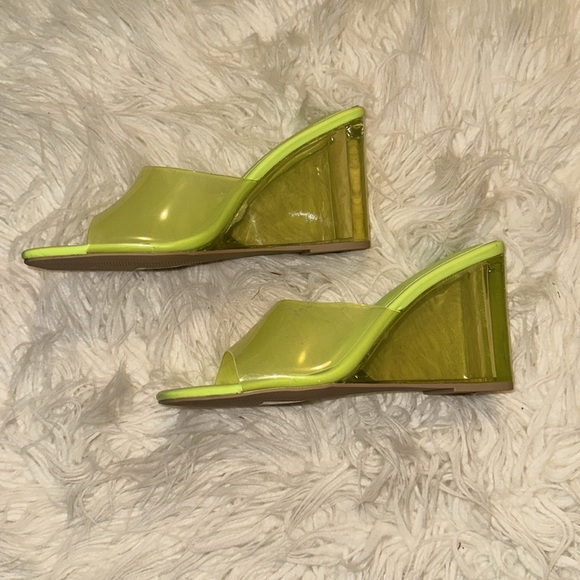 Torrid Lucite Wedge - Picture 2 of 4